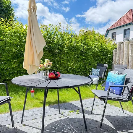 Lägenhet Ostseekoje